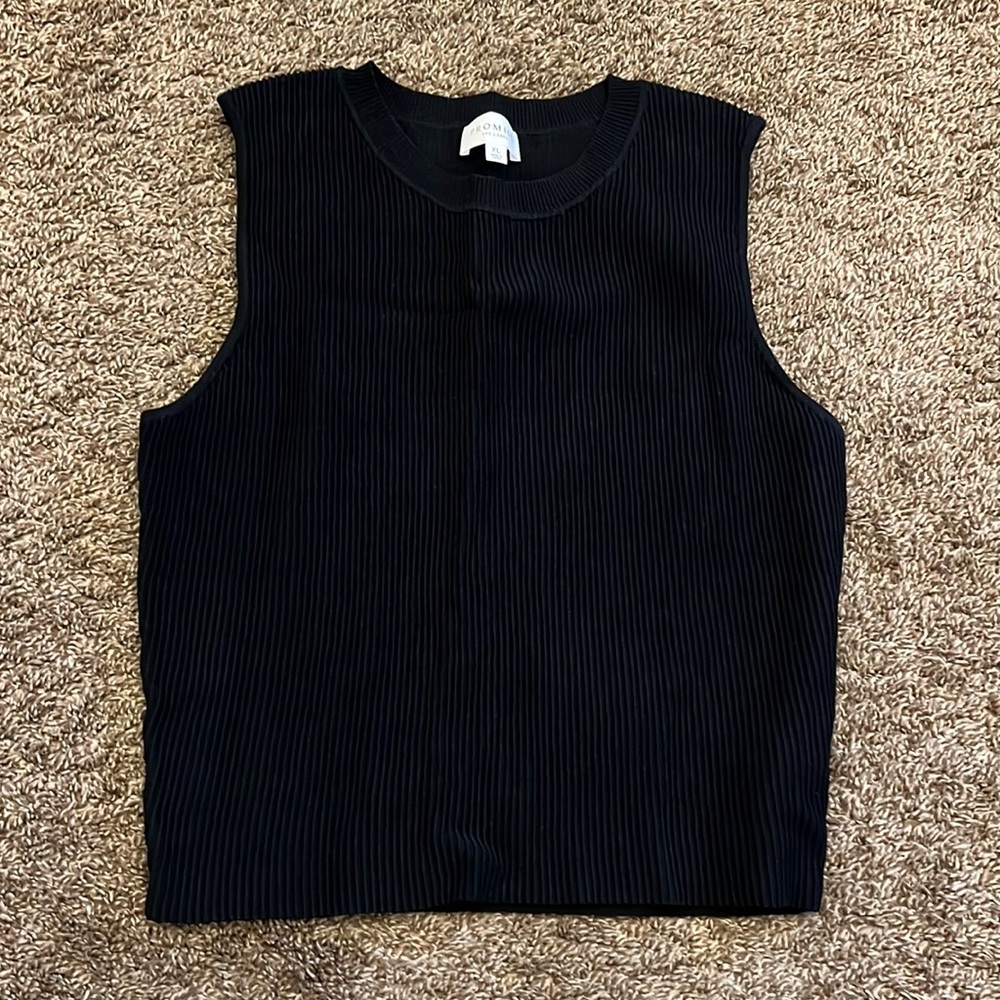 Promise the Label cropped knit tank women’s clothes